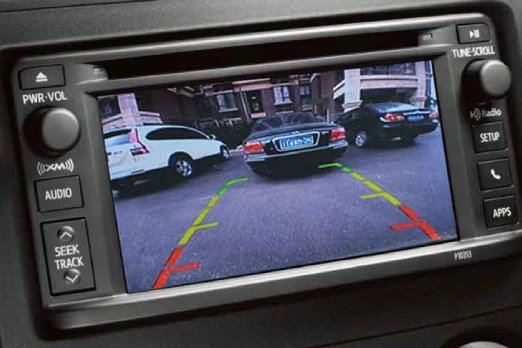 خدمات نصب دوربین دنده عقب در محل