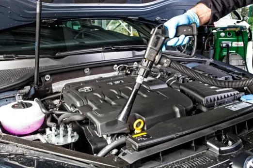 شستوشوی موتور خودرو