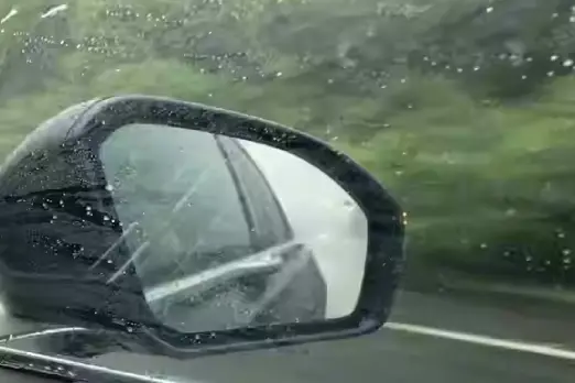 نانو شیشه خودرو